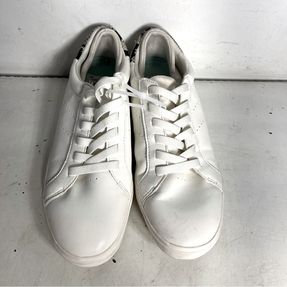 Dr. Scholl's Women’s  9.5 M White Snake Wink No Tie Laces Slip-On Court Sneakers